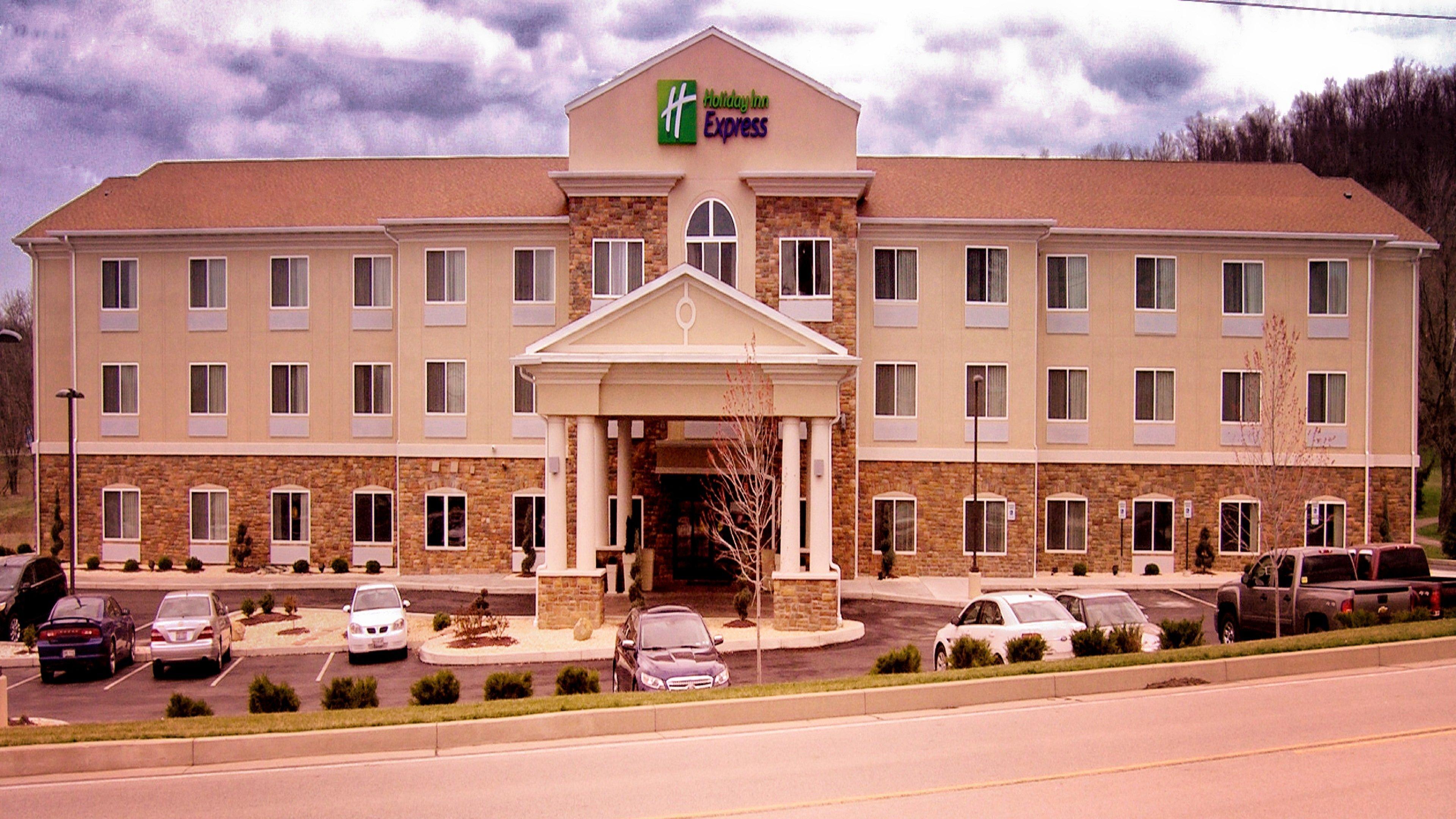 Holiday Inn Express Belle Vernon Exteriér fotografie