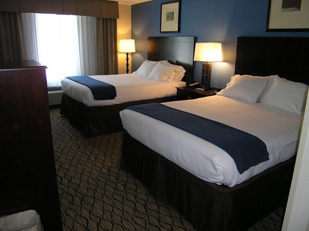 Holiday Inn Express Belle Vernon Exteriér fotografie
